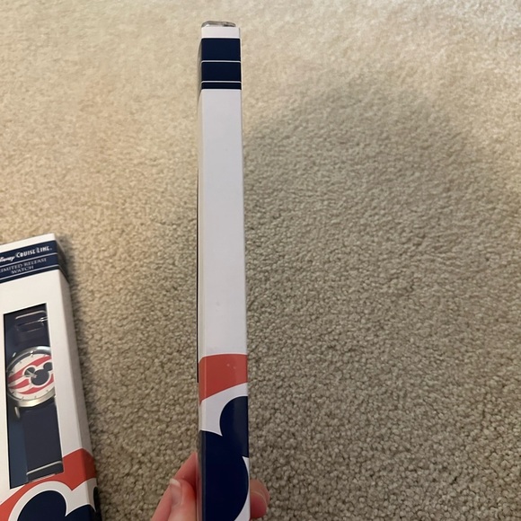 Disney Cruise Line Watches - Picture 2 of 14